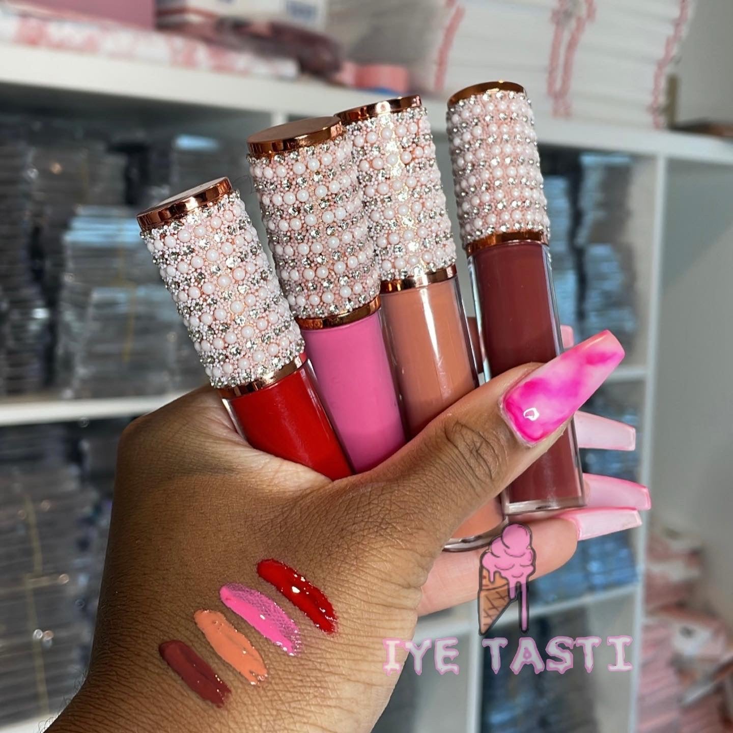 Lip Gloss & Matte Lipstick Starter Kit