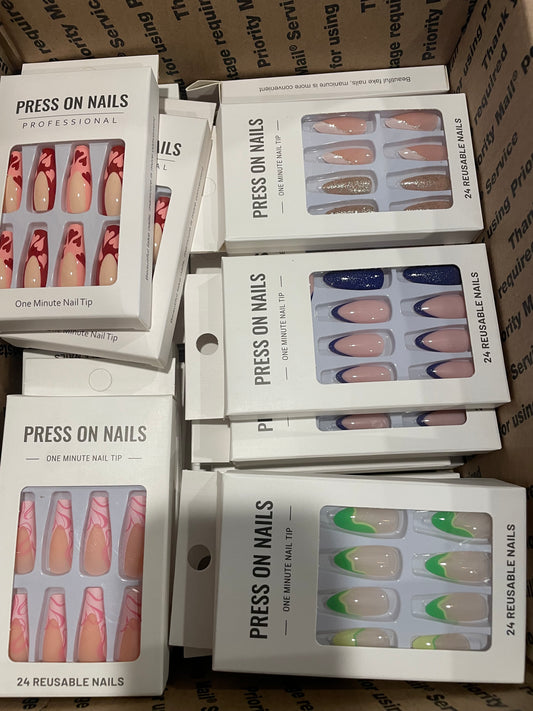30 packs Press on variety box